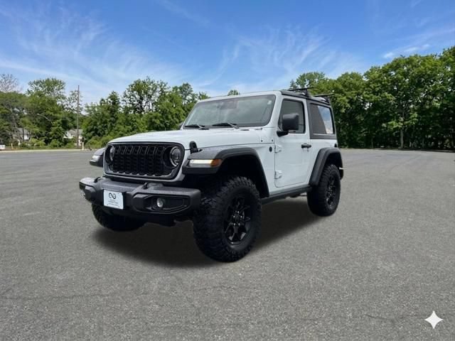 Used 2025 Jeep Wrangler Sport AWD/4WD image 4