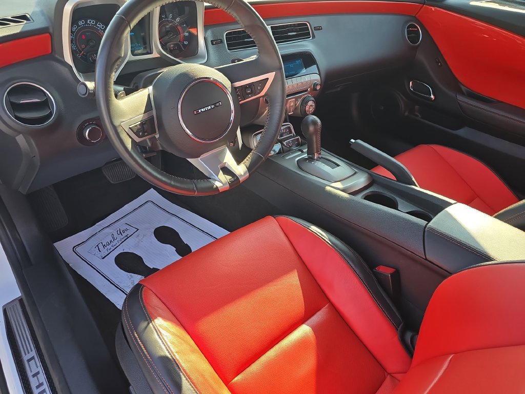 Used 2010 Chevrolet Camaro SS w/ RS Package RWD image 21