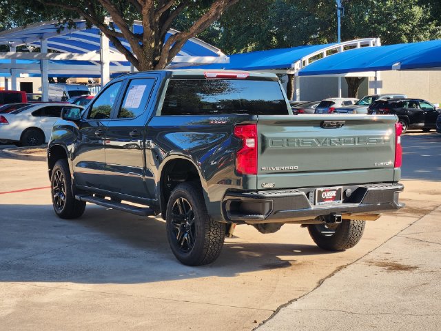 Used 2025 Chevrolet Silverado 1500 Custom Trail Boss AWD/4WD image 3