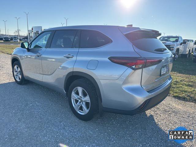 Certified 2024 Toyota Highlander LE image 6