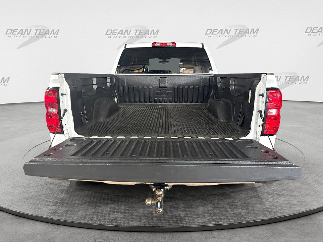 Used 2018 Chevrolet Silverado 1500 LT w/ All Star Edition AWD/4WD image 18