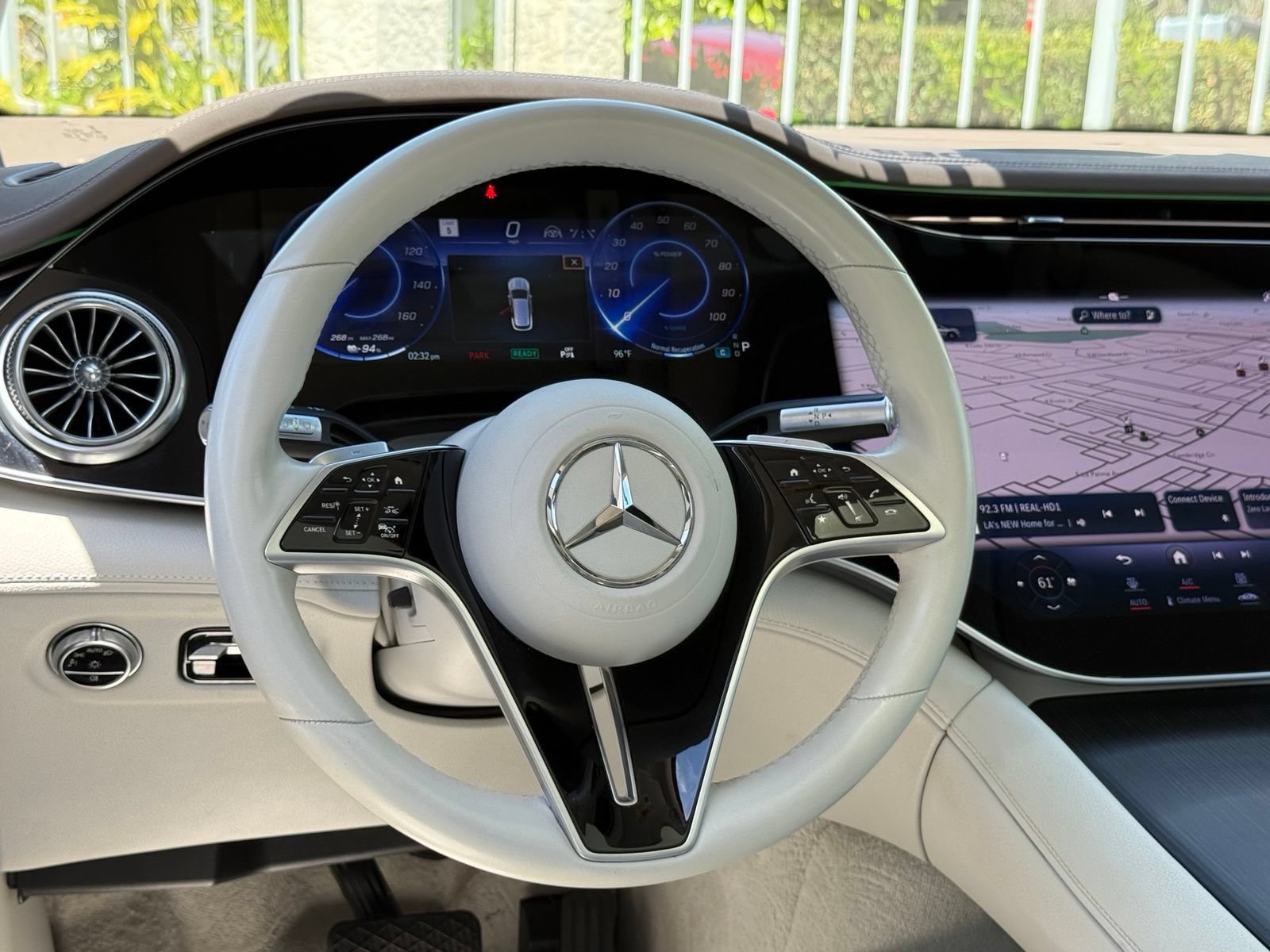 Used 2023 Mercedes-Benz EQS 580 4MATIC SUV image 37