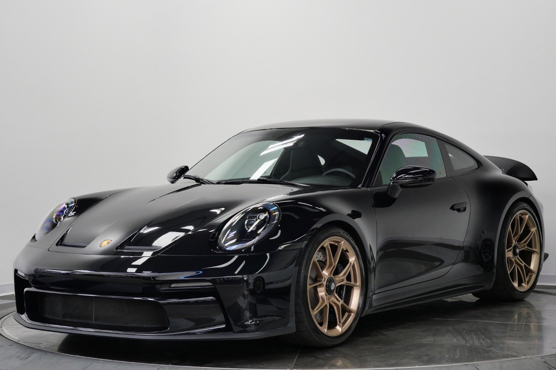 Used 2022 Porsche 911 GT3 RWD image 5