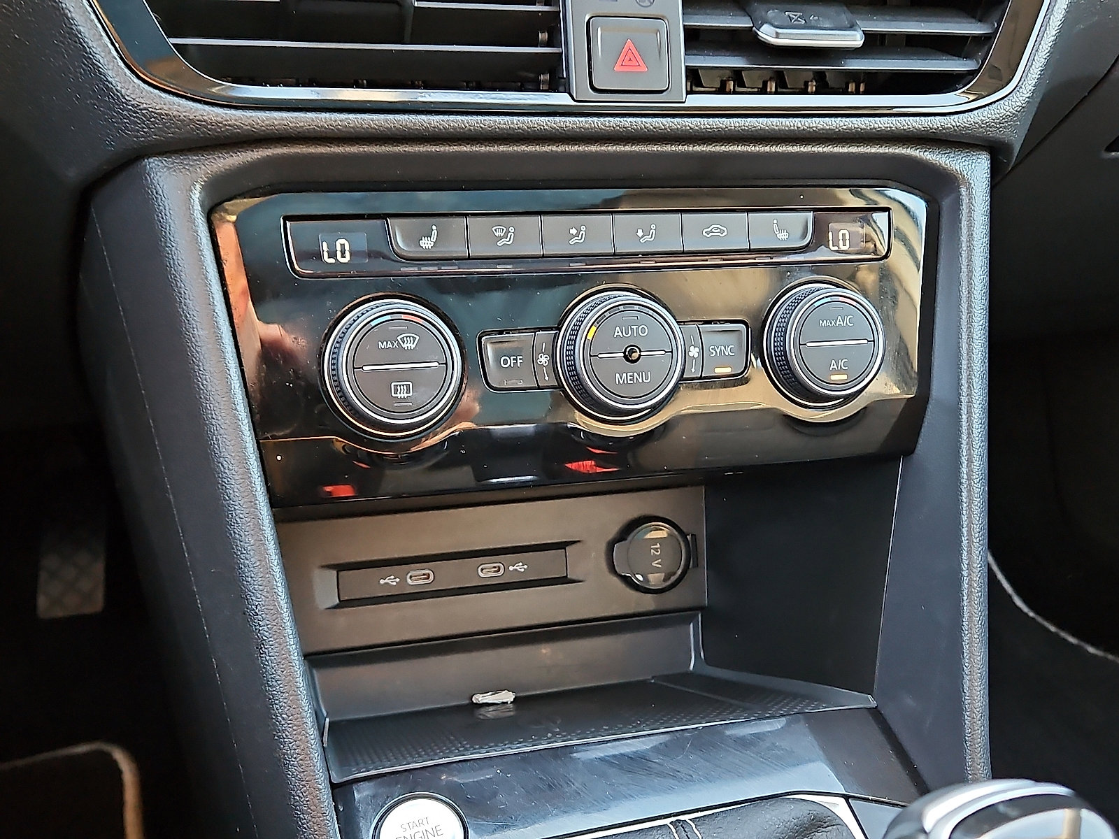 Certified 2023 Volkswagen Taos SEL image 15