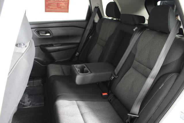 Certified 2025 Nissan Rogue SV AWD/4WD image 22