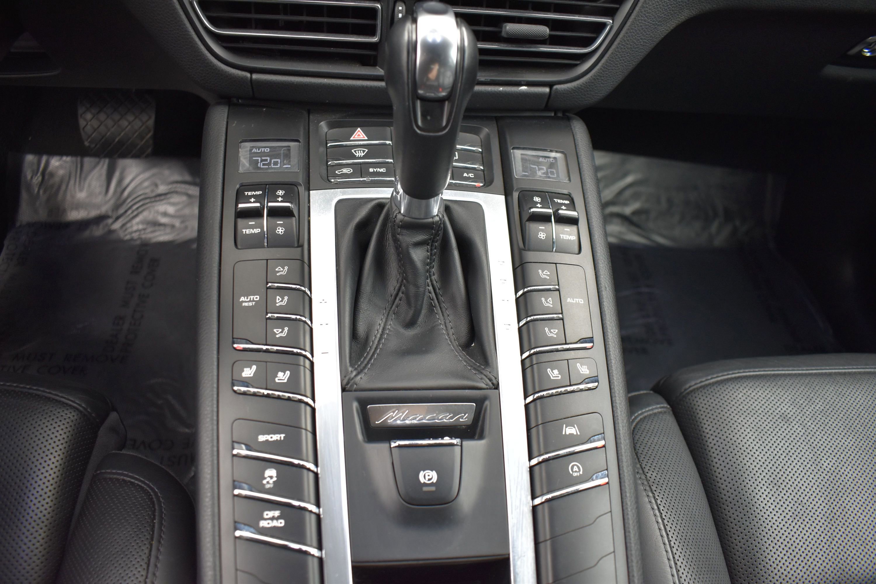 Used 2019 Porsche Macan AWD/4WD image 10