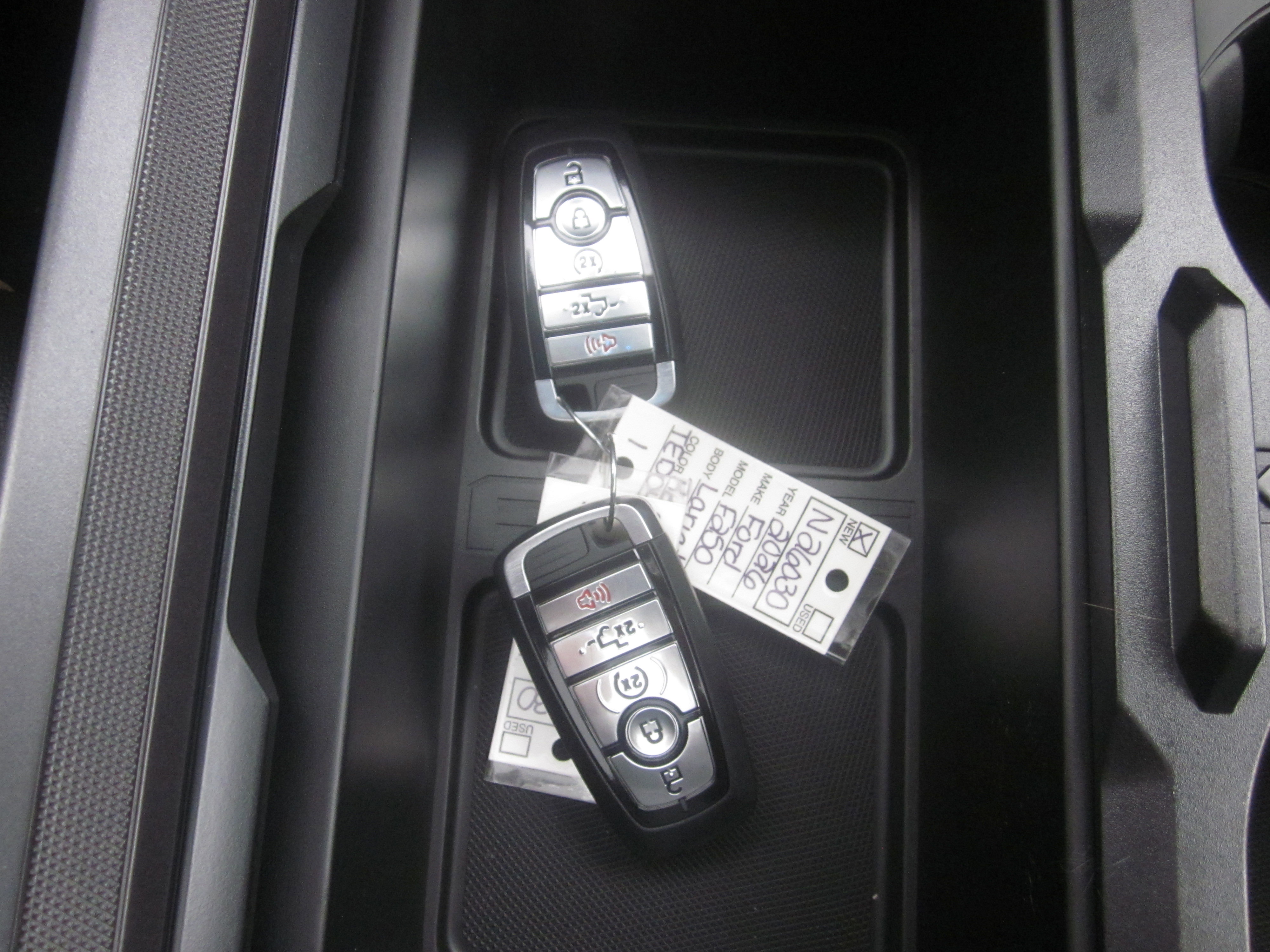 New 2026 Ford F250 Lariat w/ Chrome Package image 19