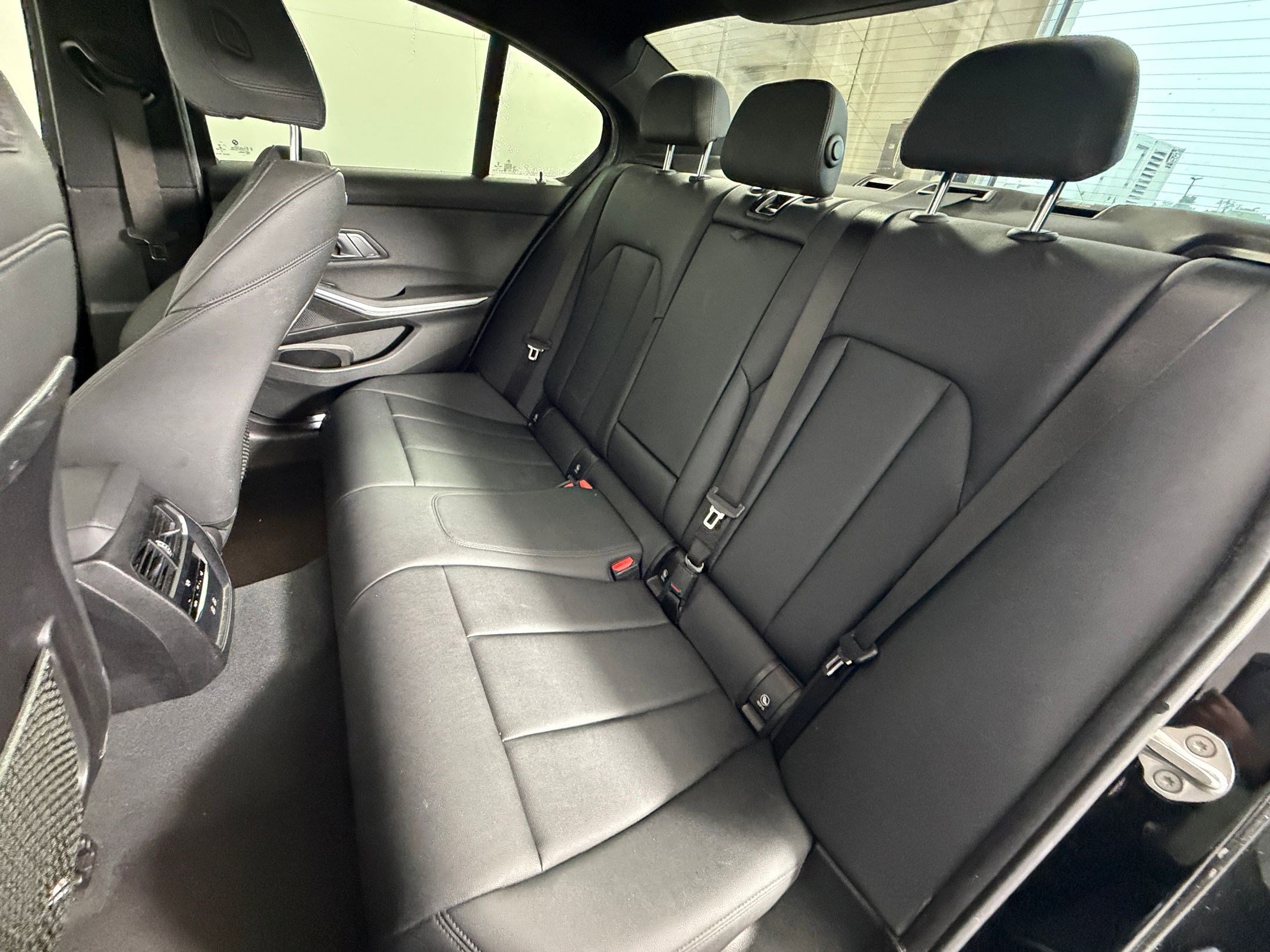 Used 2021 BMW 330i Sedan image 29
