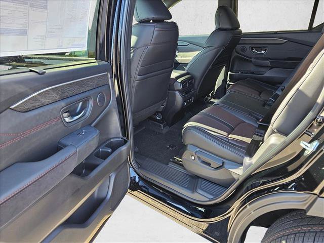 New 2026 Honda Pilot Black Edition image 11