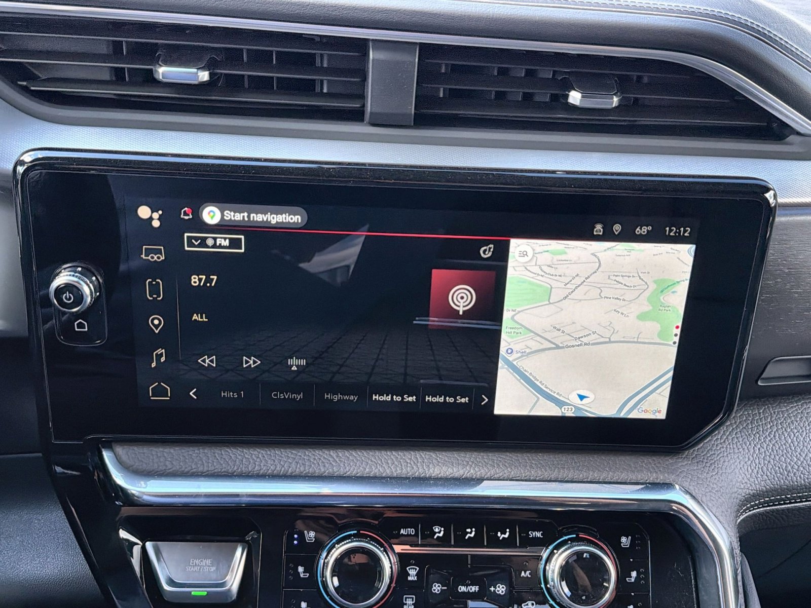 New 2026 GMC Sierra 2500 Denali w/ Denali Reserve Package image 18