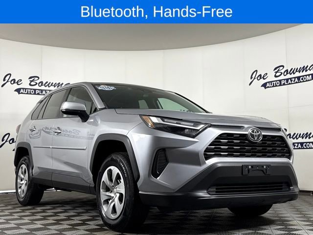 Used 2023 Toyota RAV4 LE image 4