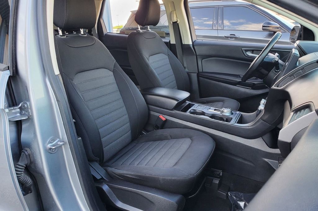 Used 2022 Ford Edge SE w/ Black Appearance Package AWD/4WD image 23