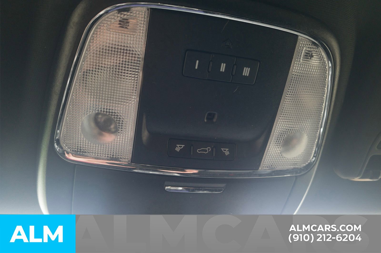 Used 2019 Jeep Grand Cherokee Altitude image 36