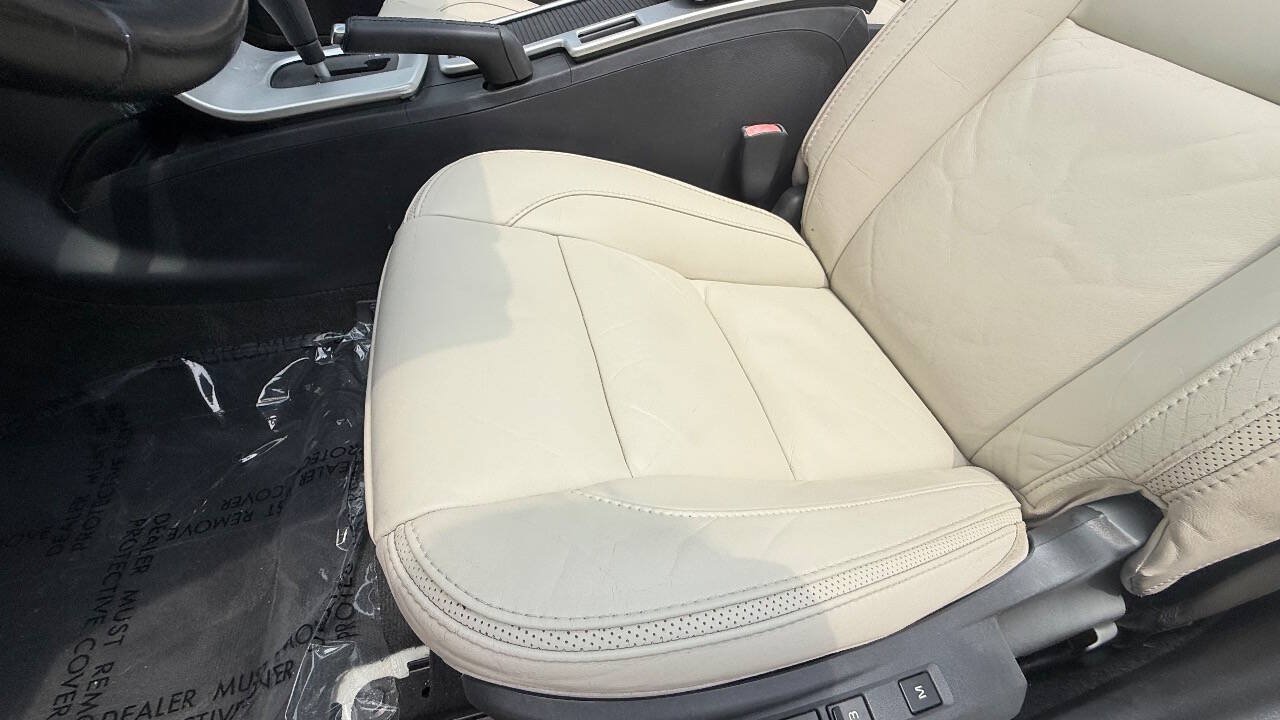 Used 2013 Volvo C70 T5 FWD image 34