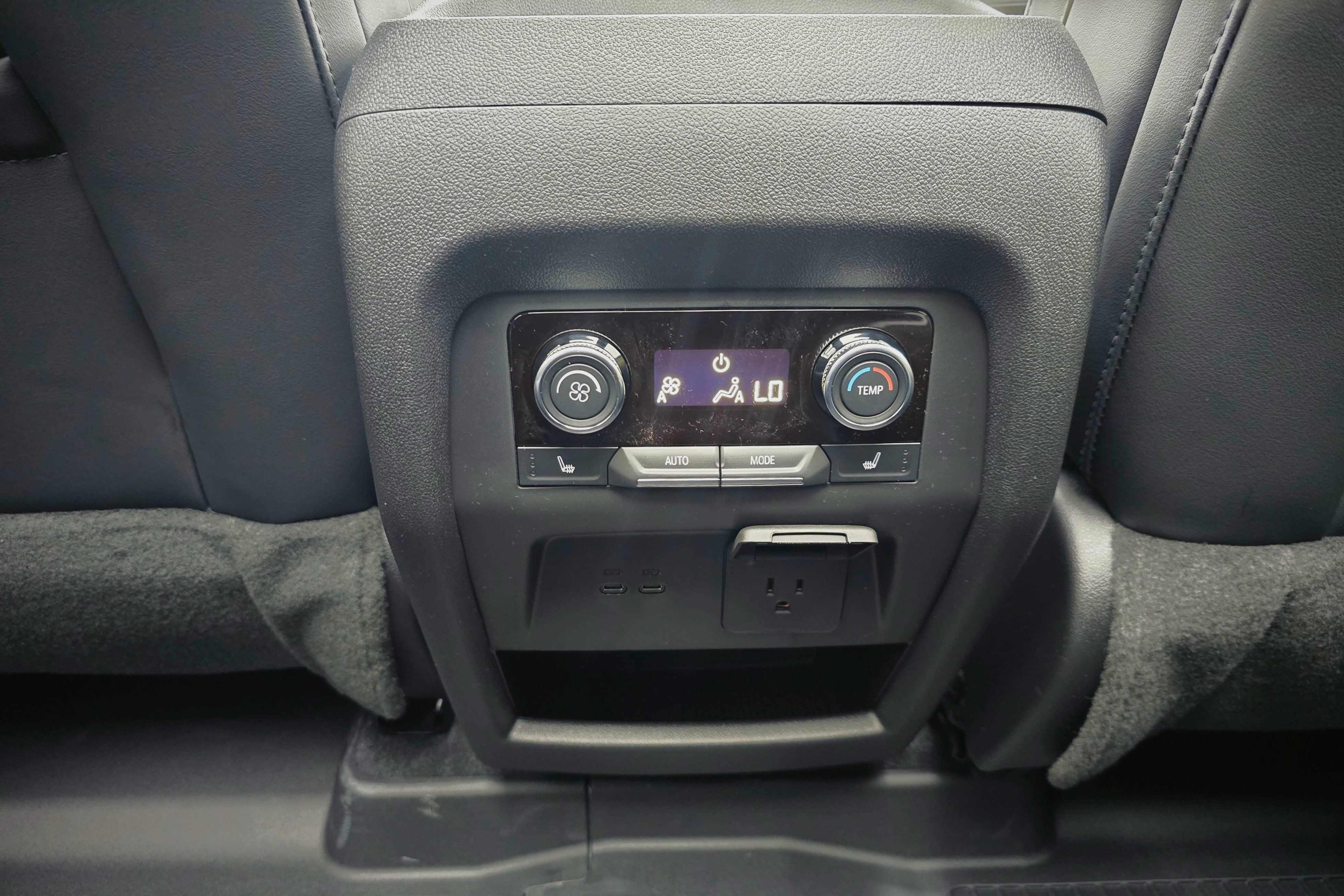 New 2026 Buick Enclave Avenir w/ Super Cruise Package image 28