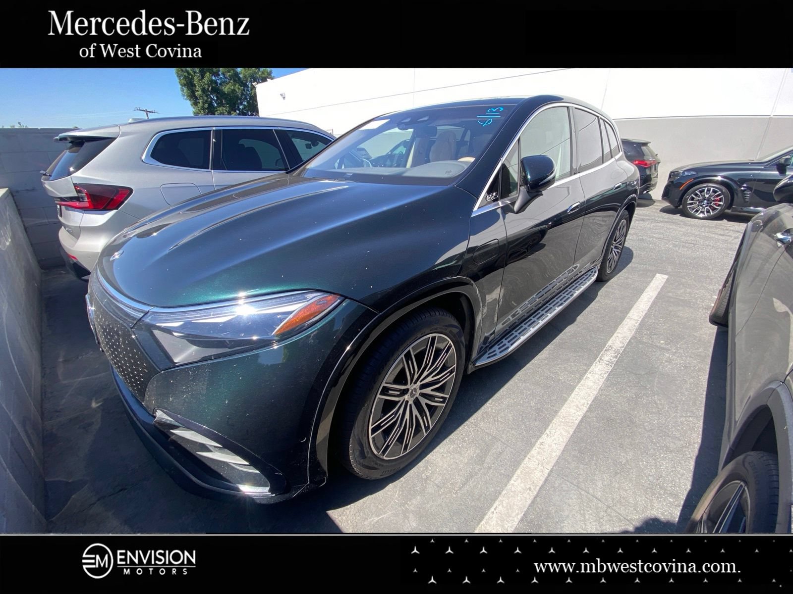 Used 2023 Mercedes-Benz EQS 580 4MATIC SUV image 1