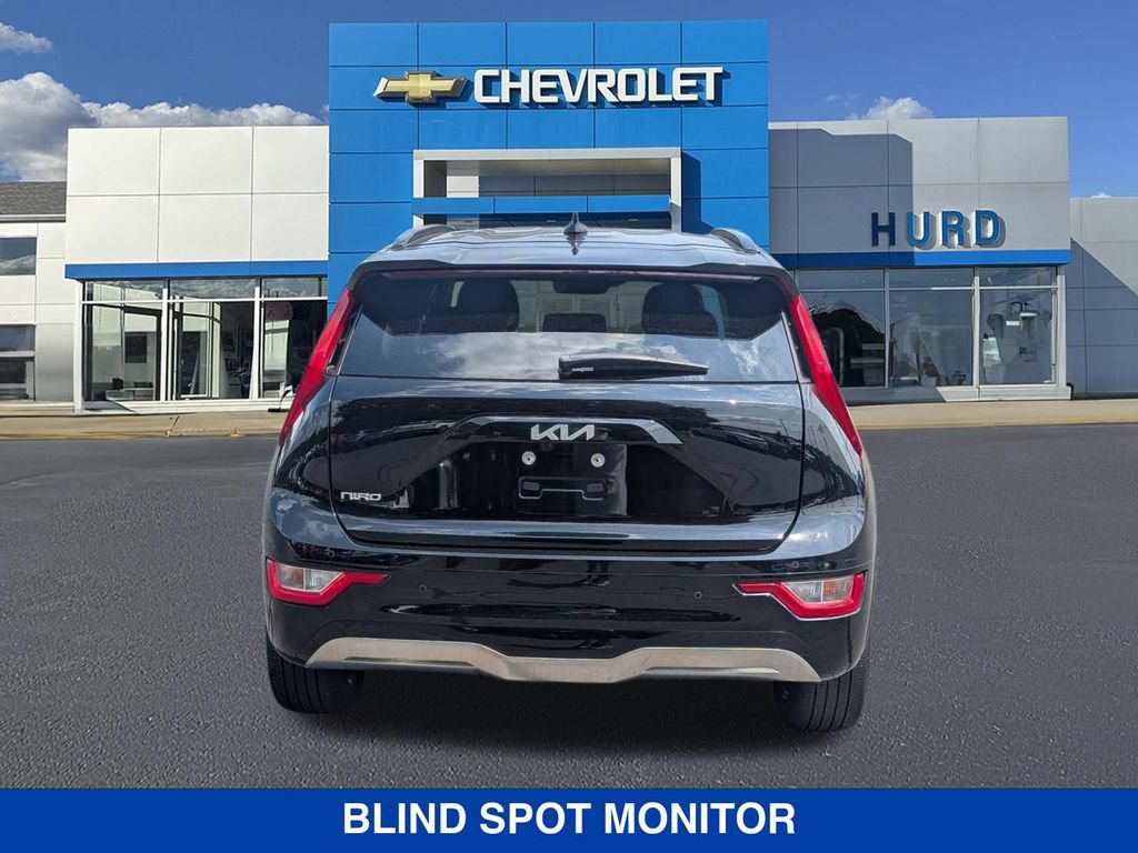 Used 2023 Kia Niro Wind w/ Wind Preserve Package FWD image 5