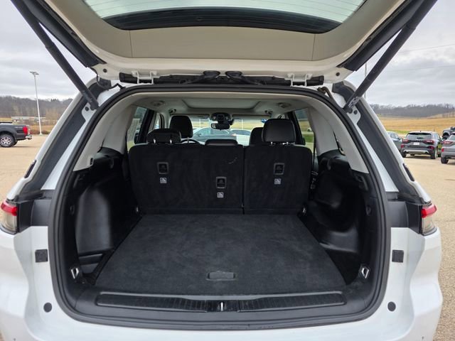 Used 2023 Jeep Grand Cherokee Limited image 42