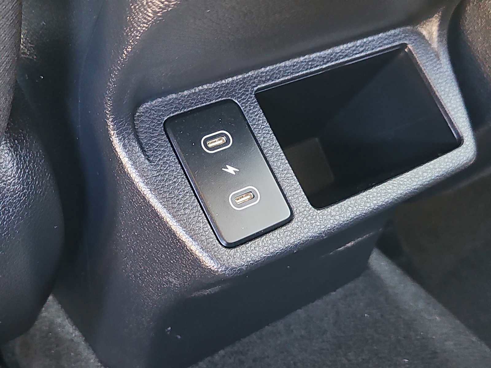 Used 2025 Kia Seltos LX AWD/4WD image 17