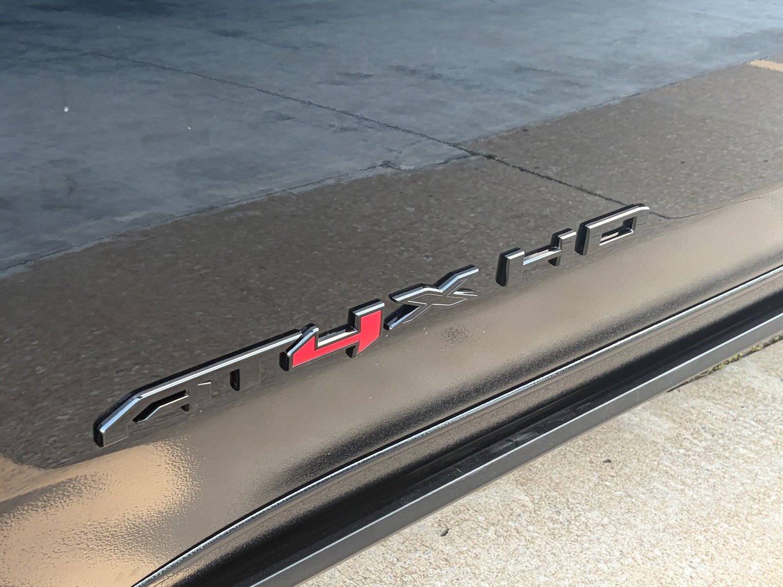 New 2026 GMC Sierra 2500 AT4X image 8