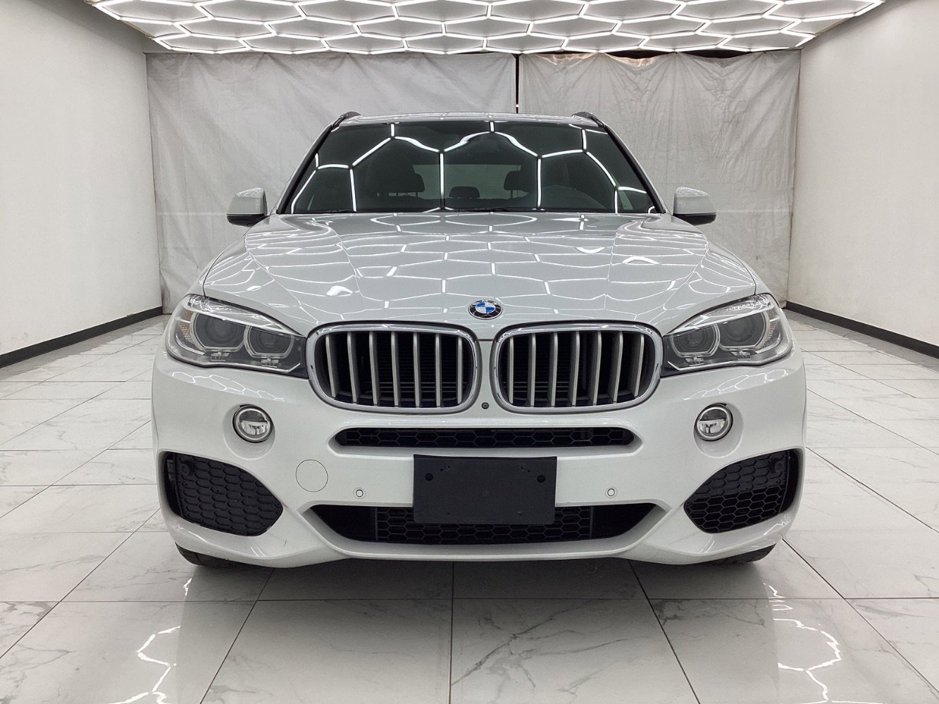 Used 2018 BMW X5 xDrive40e image 5