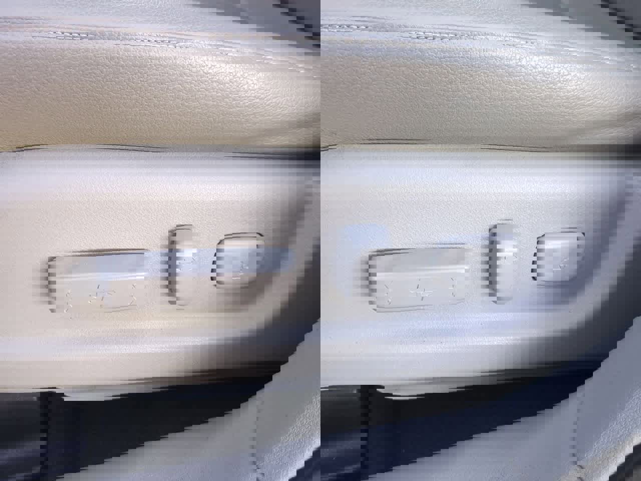 Used 2018 Acura RDX AWD w/ Advance Package image 16