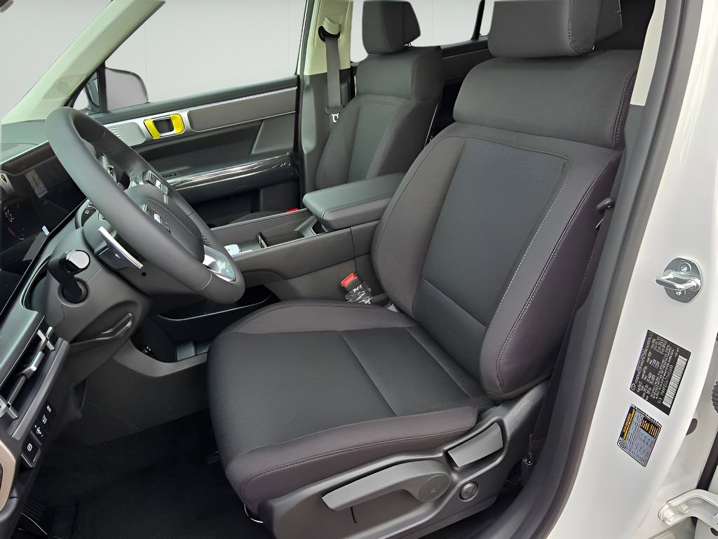 Used 2026 Hyundai Santa Fe SE image 13