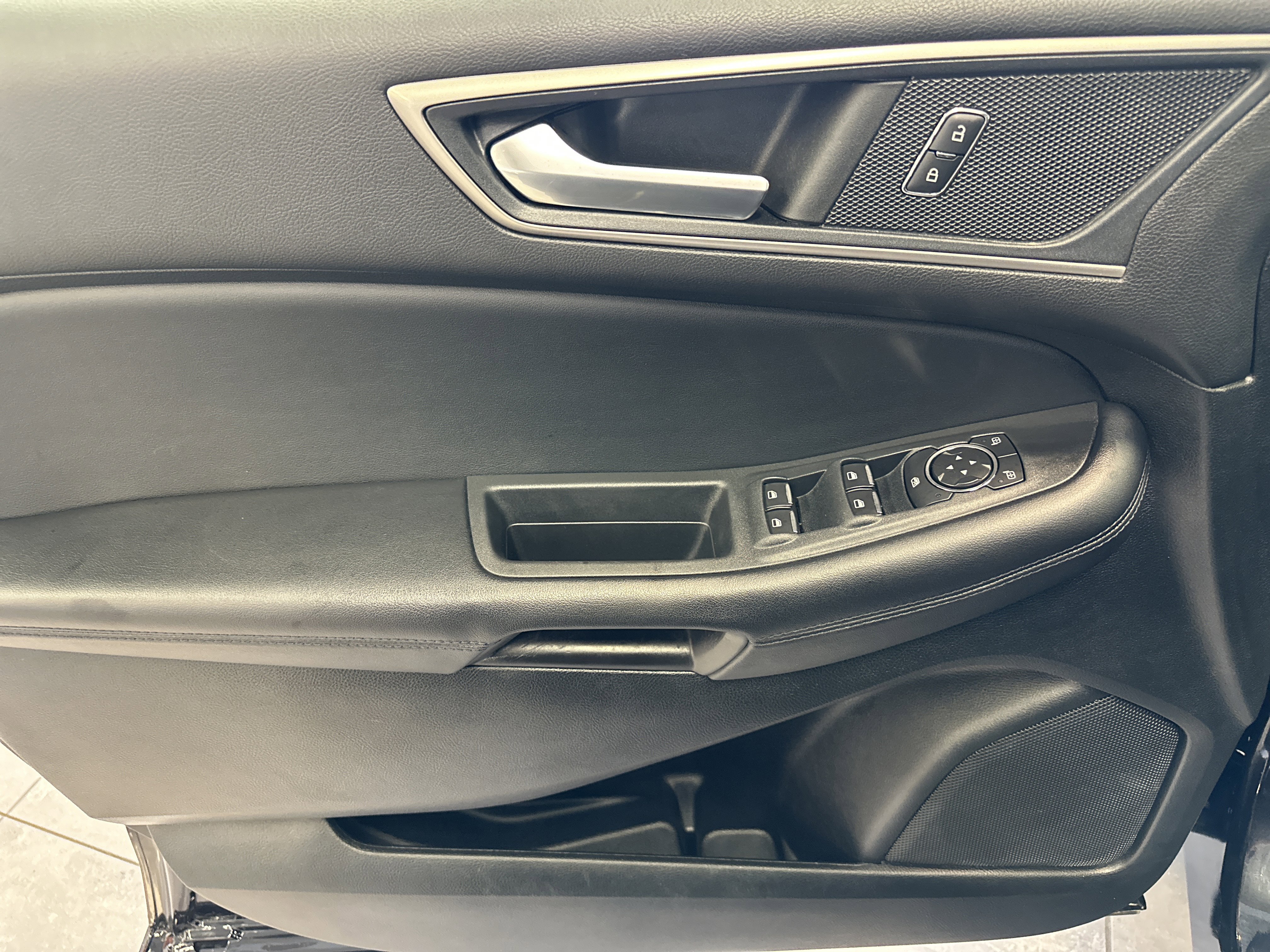 Certified 2022 Ford Edge SEL w/ Convenience Package image 21