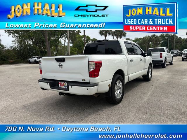 Used 2018 Nissan Titan SV w/ SV Convenience Package RWD image 12