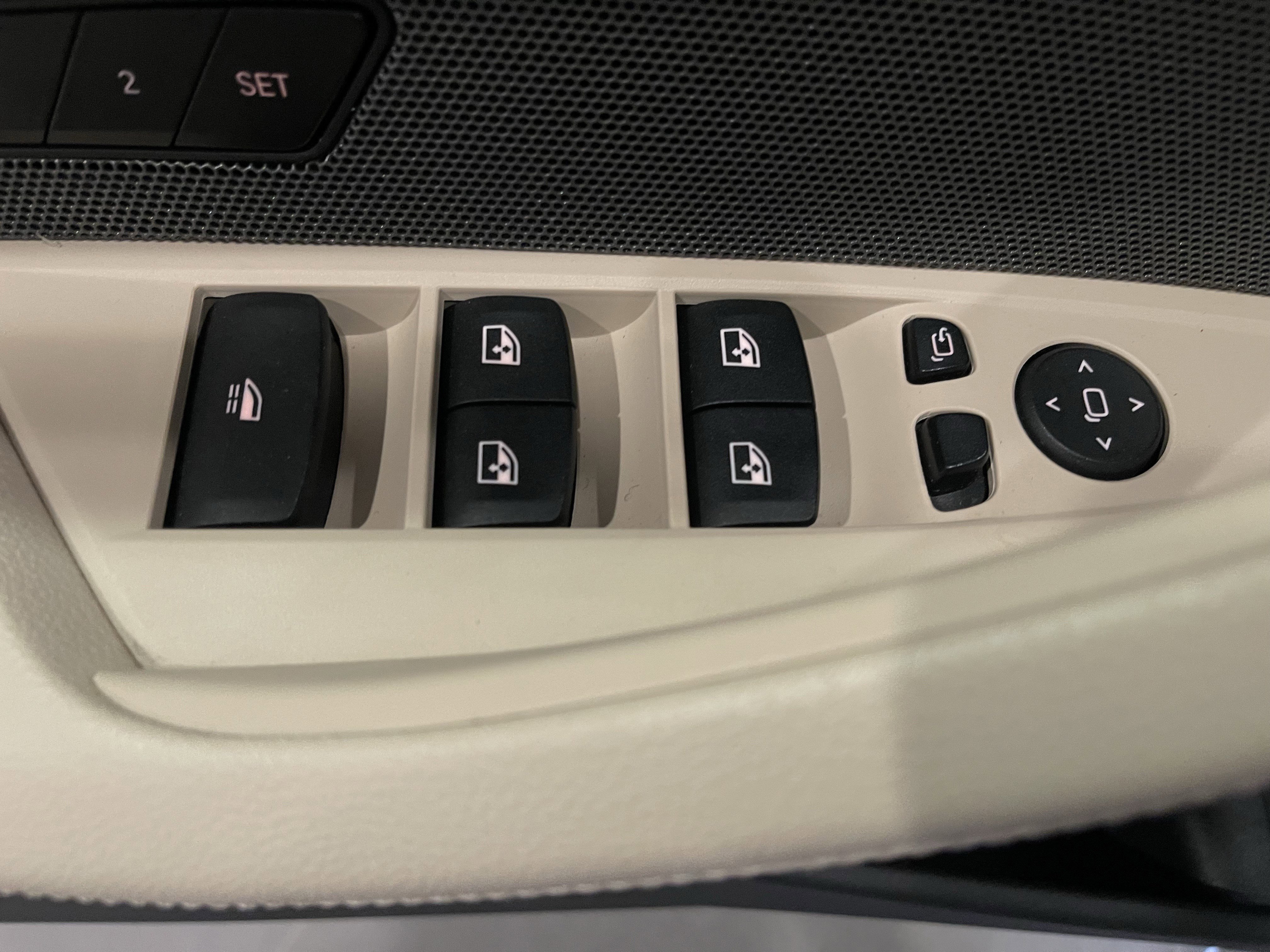 Certified 2023 BMW 430i xDrive Convertible w/ Premium Package image 11