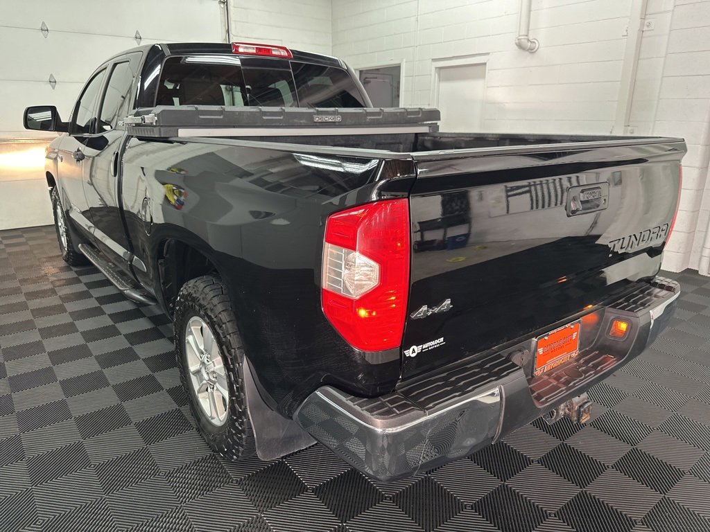 Used 2017 Toyota Tundra SR5 image 7