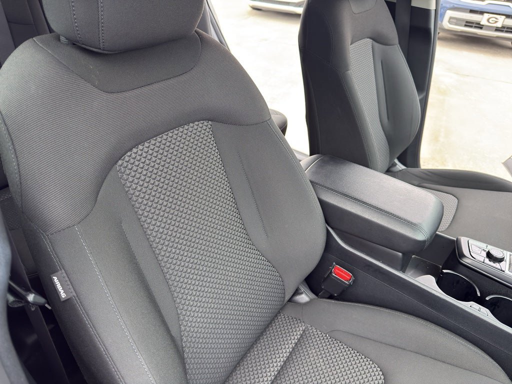 Used 2024 Kia Sportage LX image 29