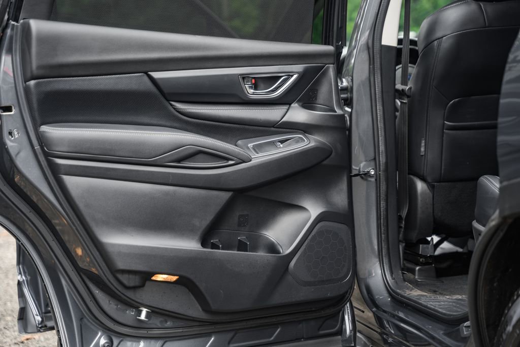 Used 2023 Subaru Ascent Limited image 35