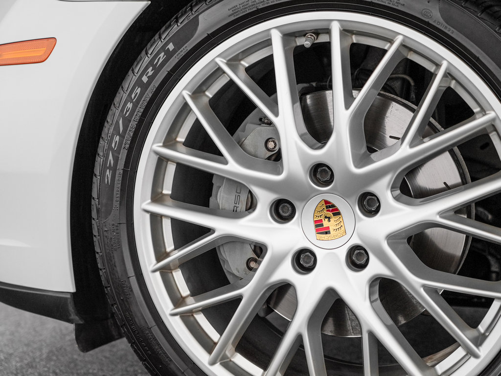 Used 2018 Porsche Panamera 4S AWD/4WD image 48