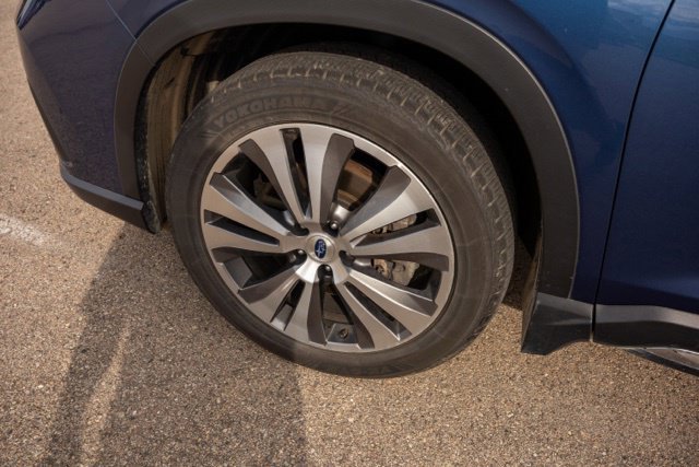 Used 2021 Subaru Ascent Limited w/ Technology Package AWD/4WD image 11