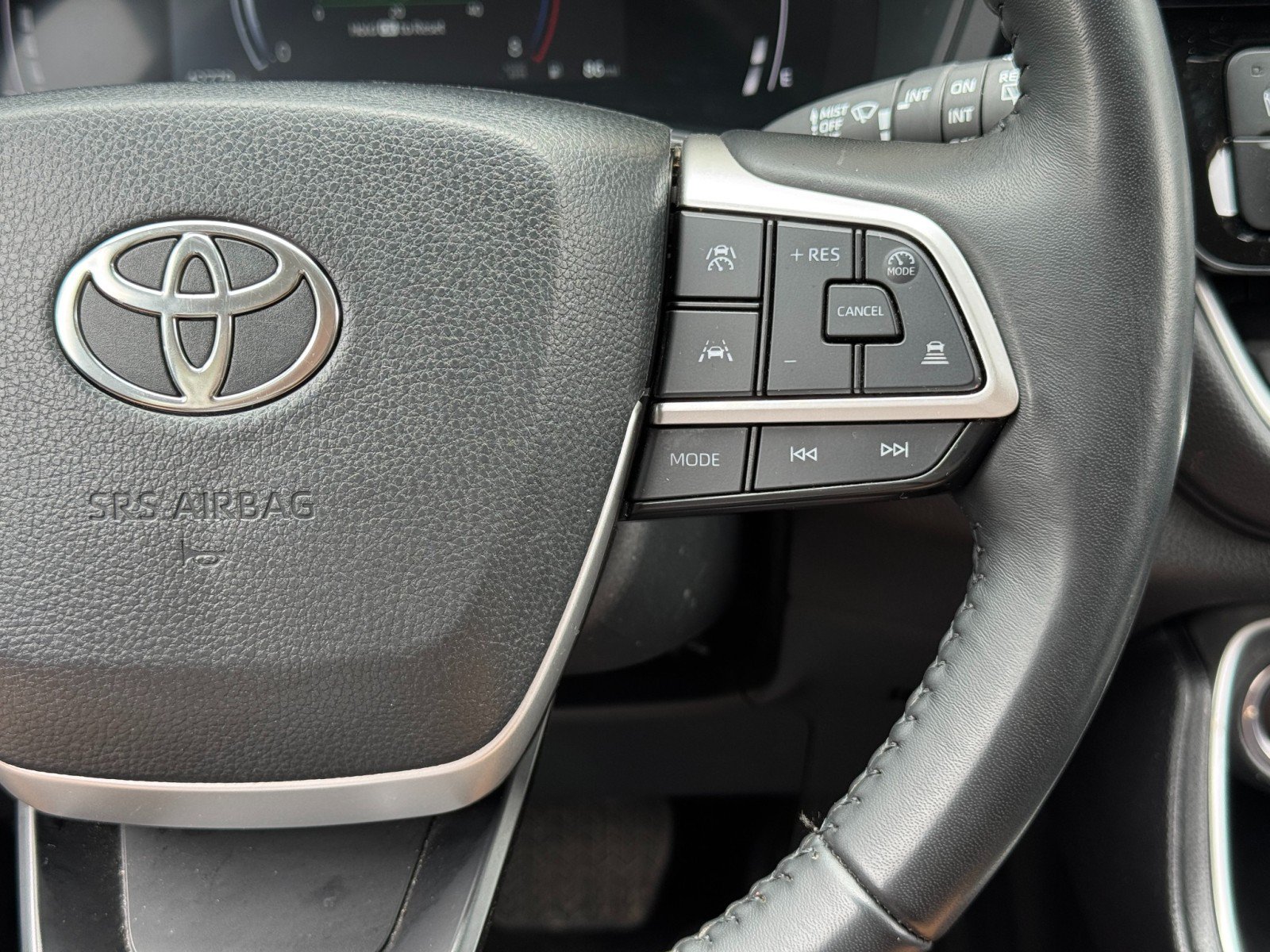 Used 2024 Toyota Grand Highlander FWD image 21