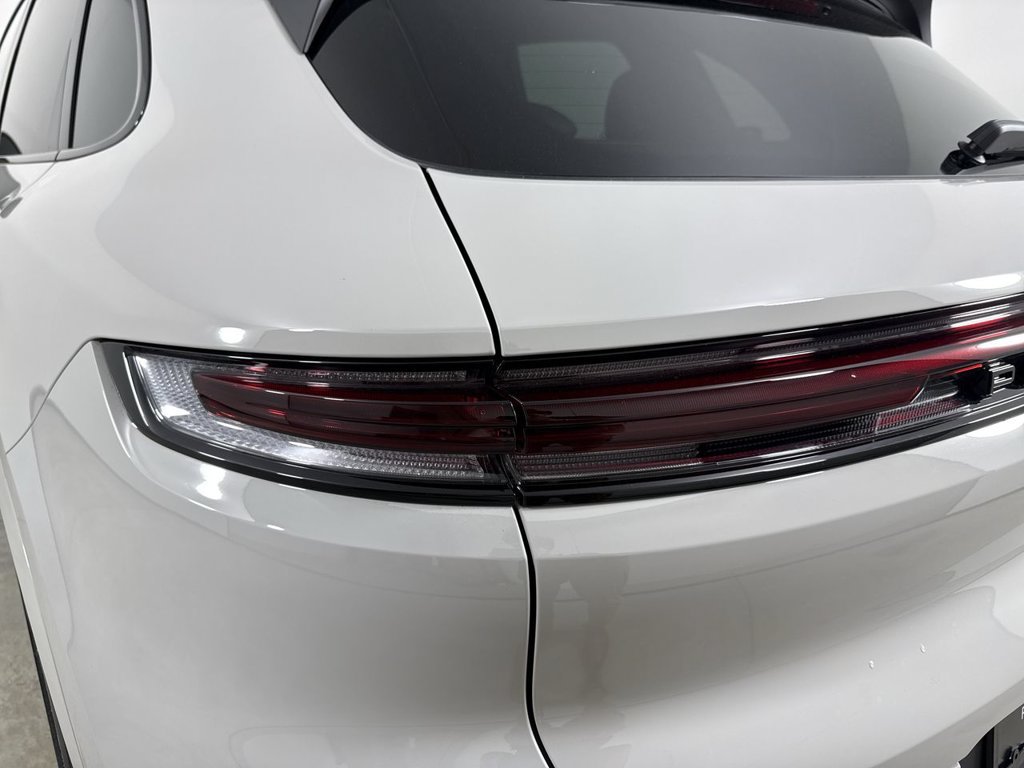 New 2026 Porsche Cayenne S AWD/4WD image 18