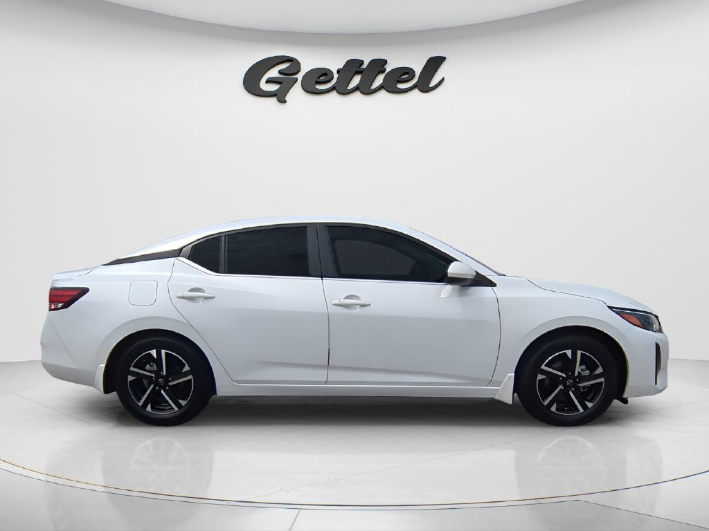 Certified 2024 Nissan Sentra SV FWD image 4