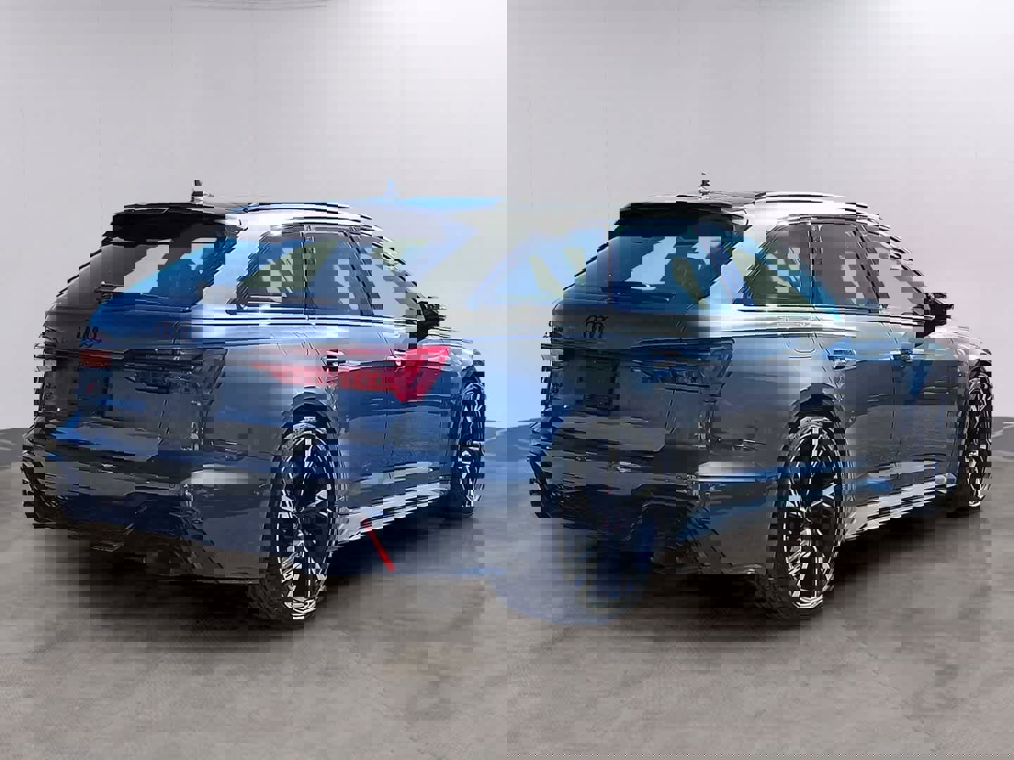 Certified 2021 Audi RS 6 w/ Carbon Optic Package image 7