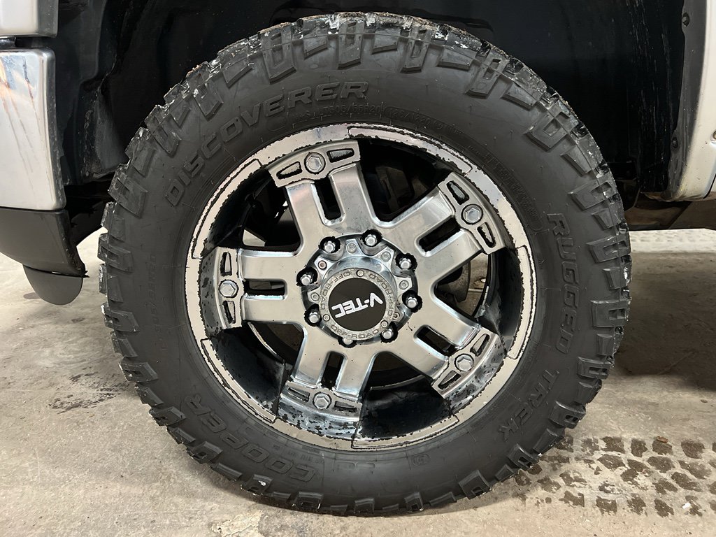 Used 2013 GMC Sierra 2500 SLT w/ SLT Convenience Package image 8