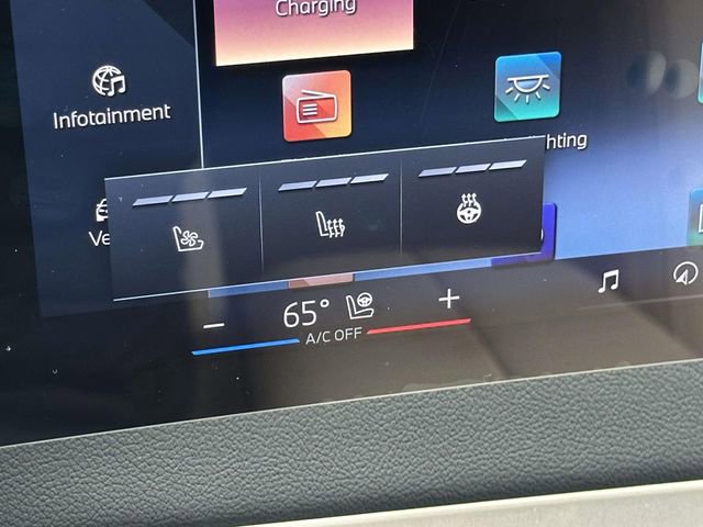 Used 2026 BMW iX xDrive45 image 30