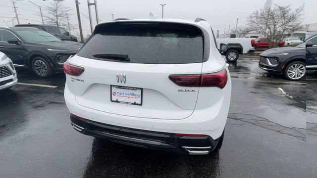 New 2026 Buick Envision Sport Touring AWD/4WD image 9