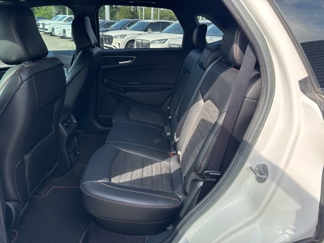 Used 2020 Ford Edge ST-Line FWD image 17