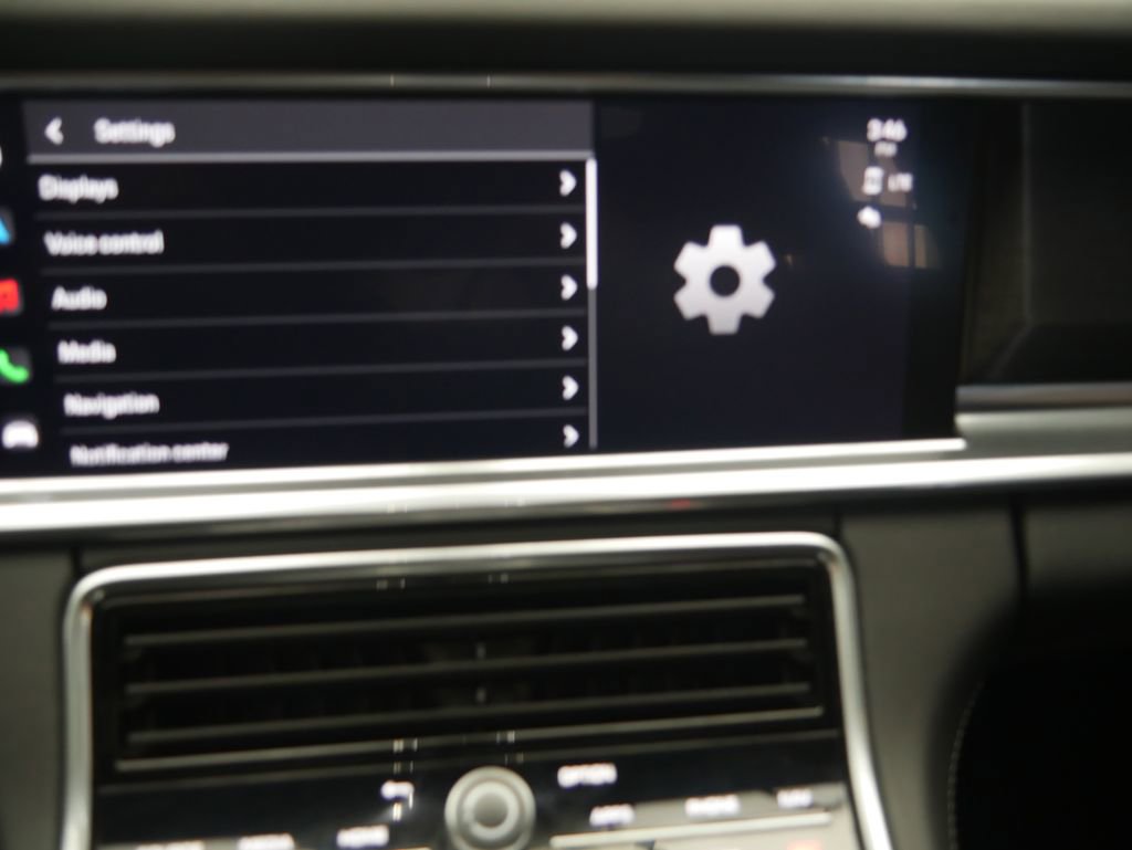 Certified 2022 Porsche Panamera GTS image 40