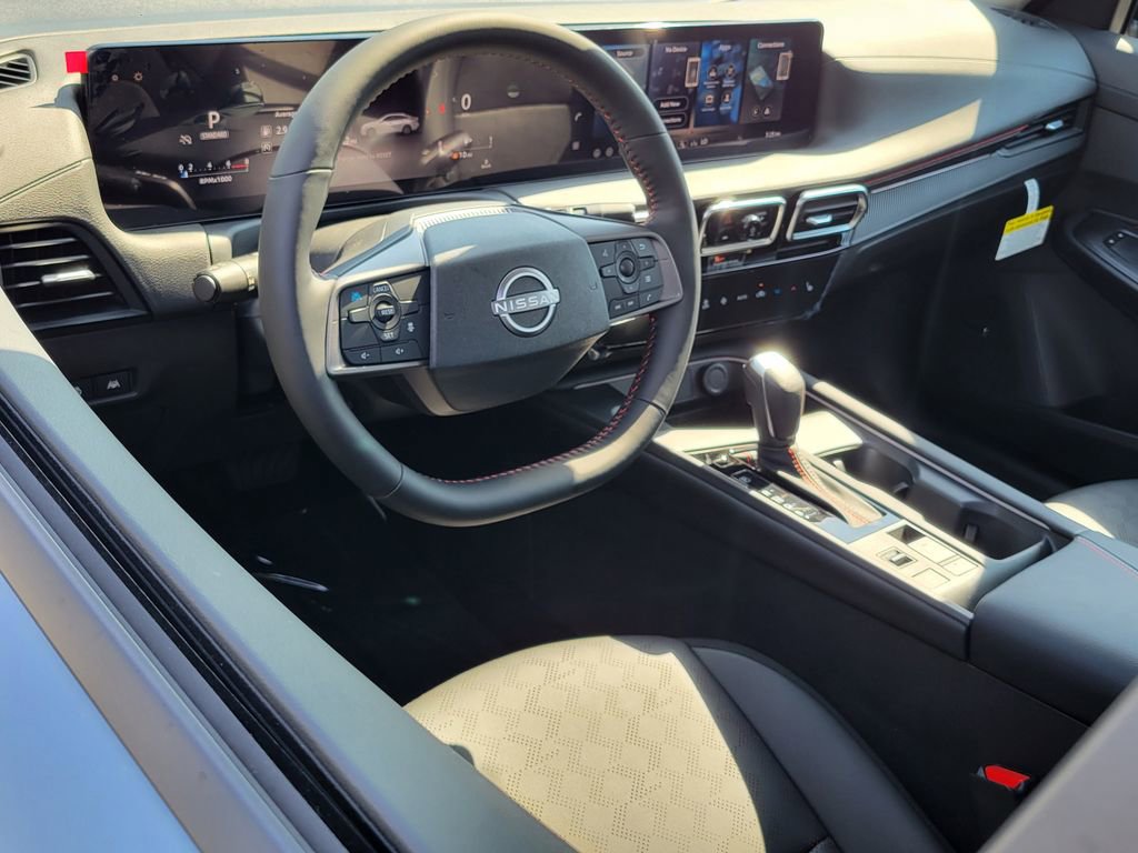 New 2026 Nissan Sentra SR w/ SR Premium Package FWD image 4