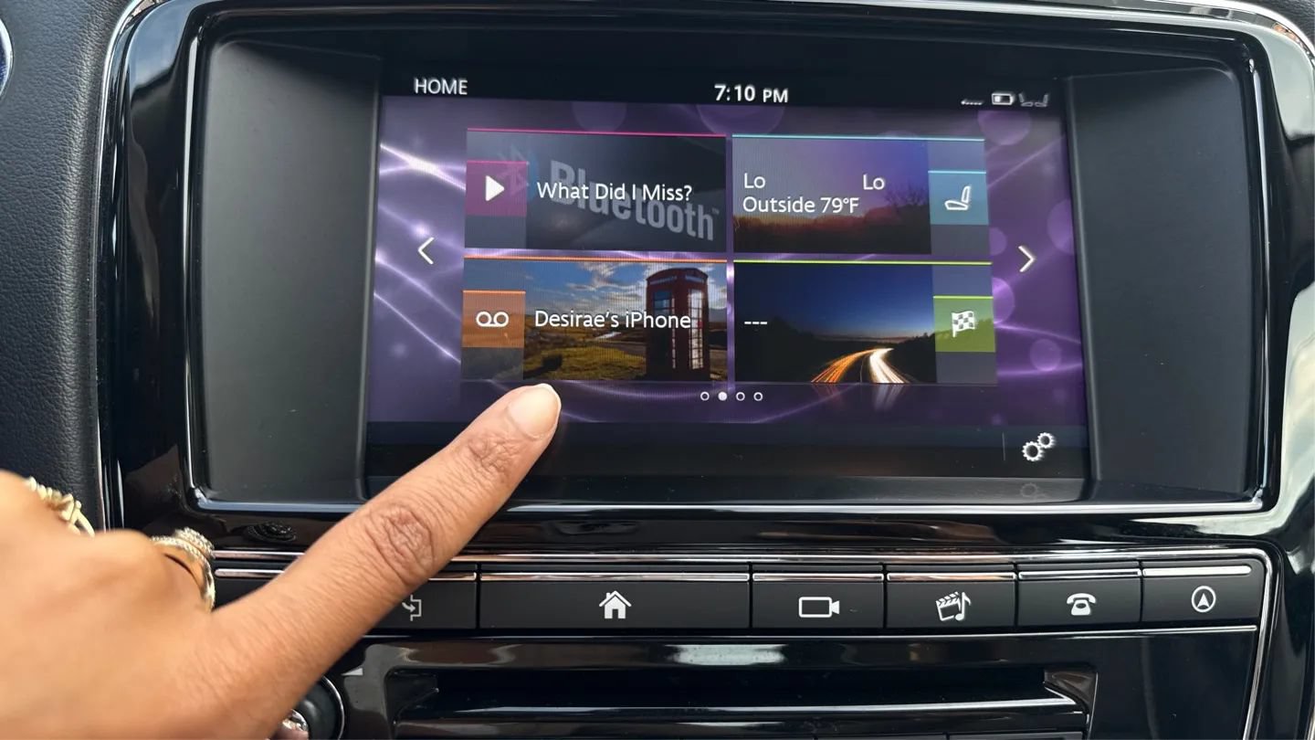 Used 2016 Jaguar XJ R-Sport RWD image 20