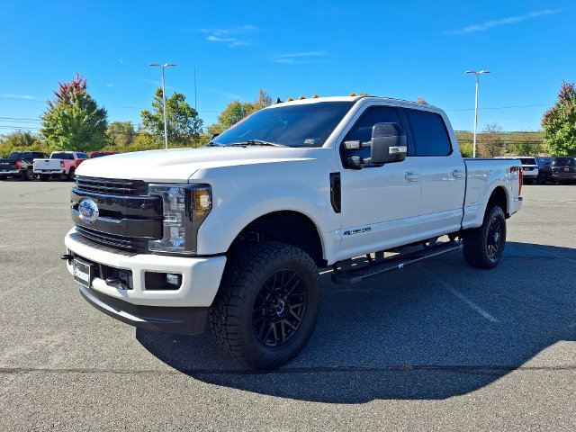 Used 2019 Ford F350 Lariat AWD/4WD image 3