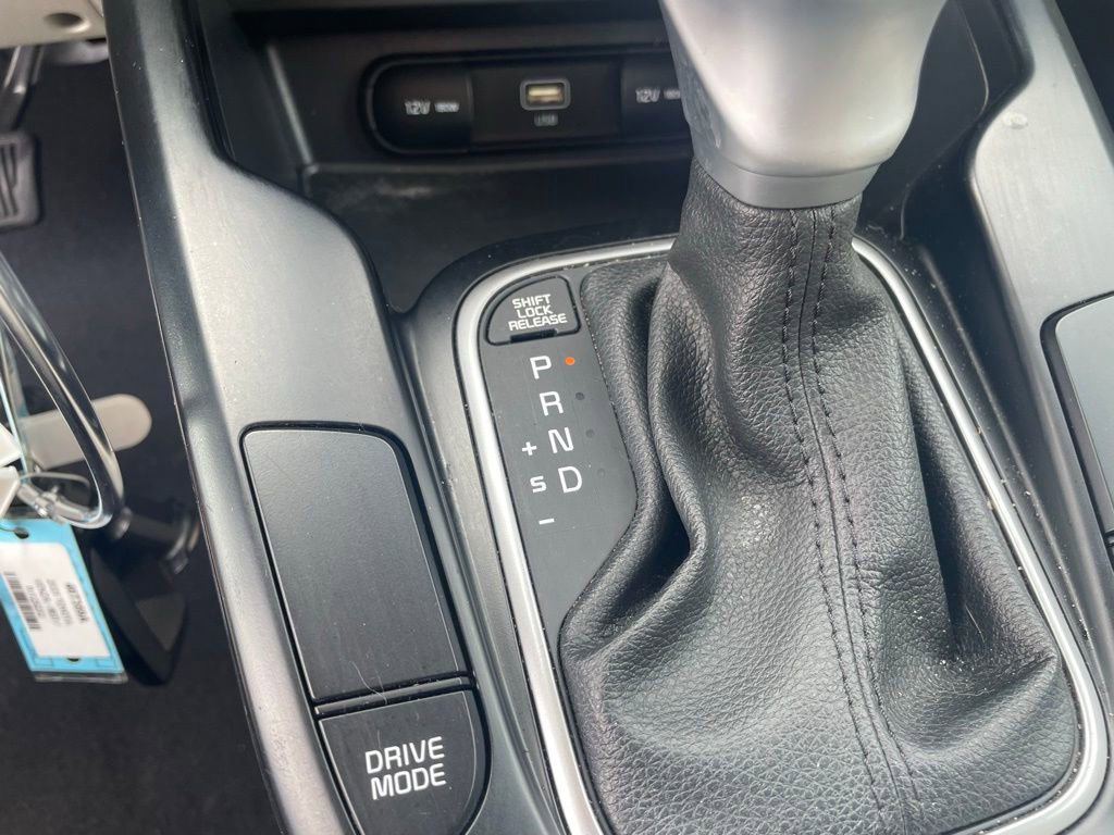 Used 2023 Kia Soul LX image 34