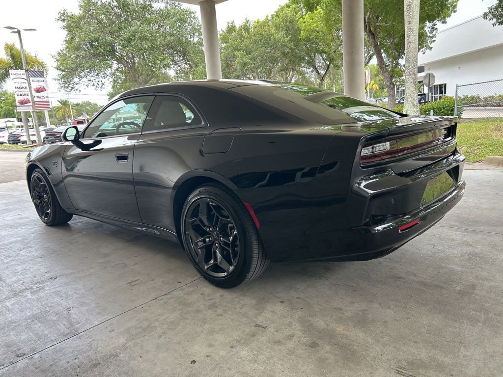 New 2025 Dodge Charger Daytona R/T w/ Quick Order Package 25M R/T AWD/4WD image 4