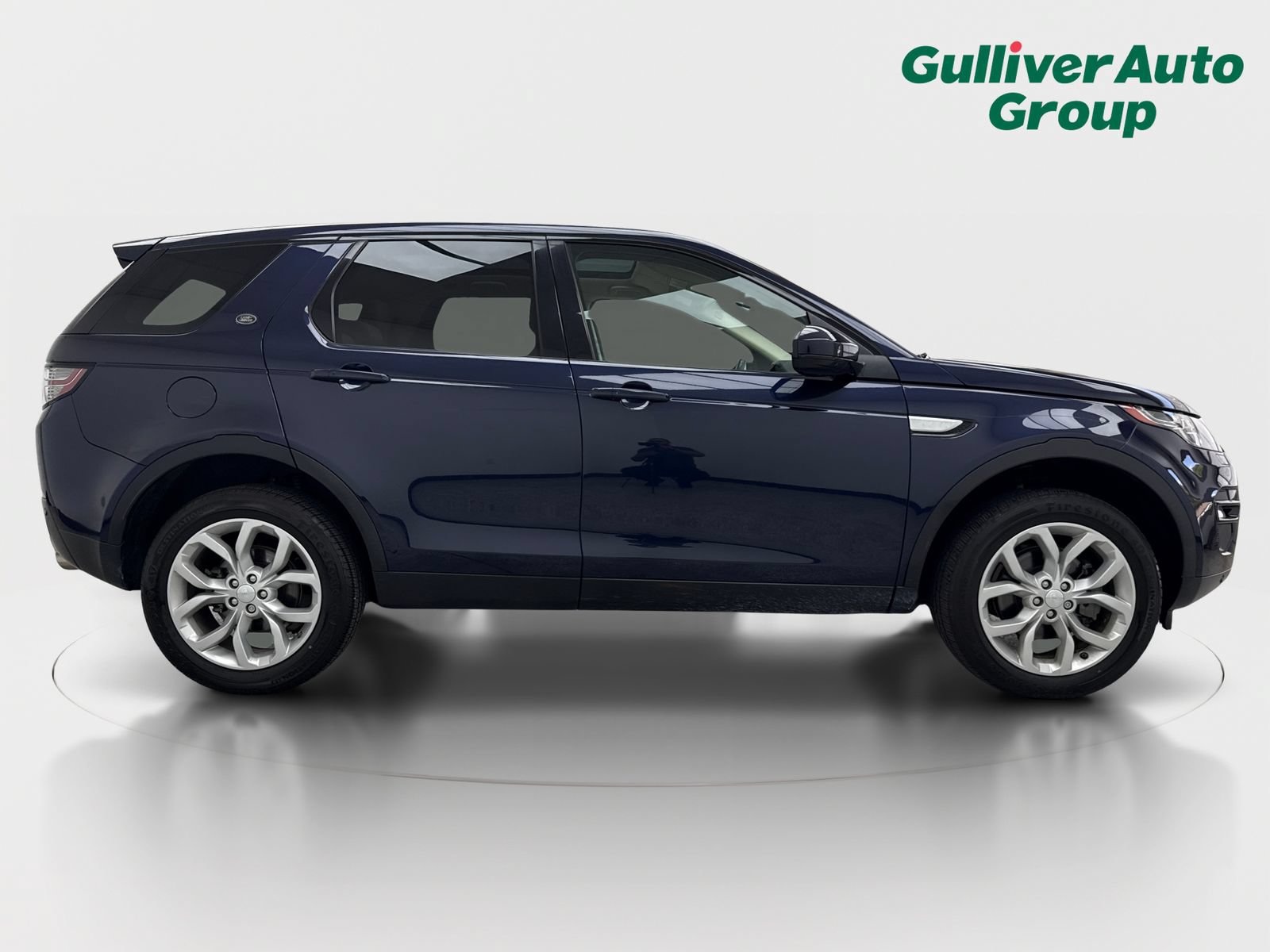 Used 2019 Land Rover Discovery Sport AWD/4WD image 10